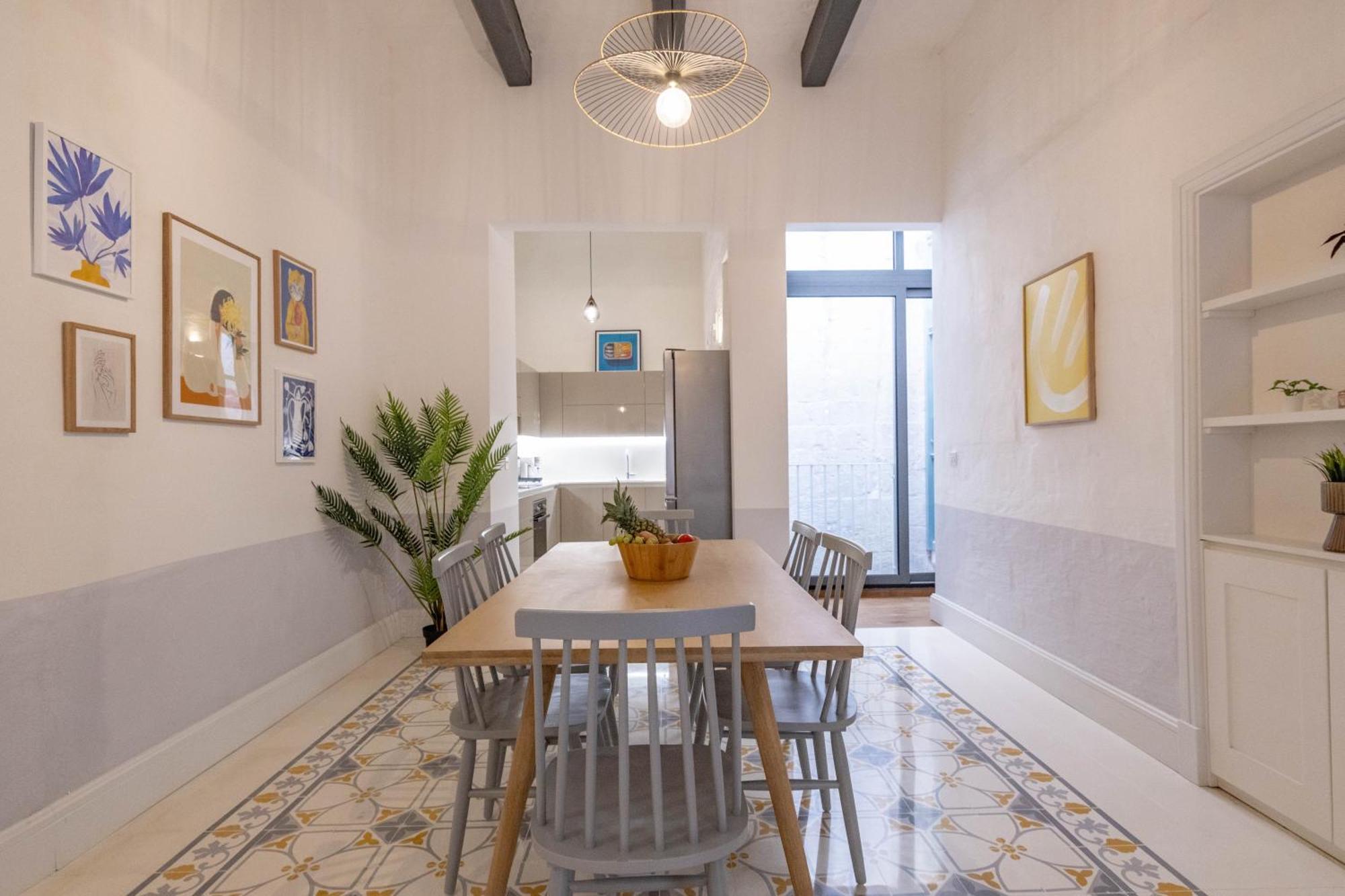 136 Old Bakery Apartment Valletta Bagian luar foto